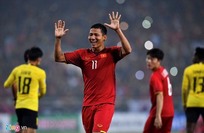 Tiền đạo Anh Đức thú nhận: 'Vợ là 'huấn luyện viên' thứ 2 sau ông Park Hang-seo'