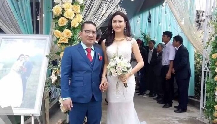 Sau 2 tháng xuống tóc đi tu, người đẹp Hoa hậu Việt Nam bỗng cưới đại gia