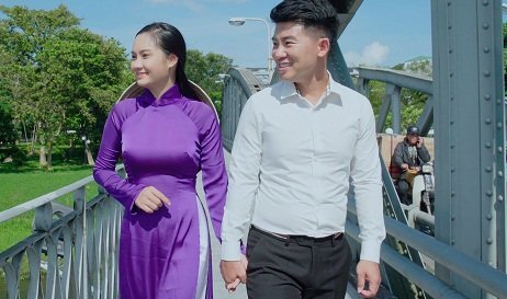 Việt Tú mời thiếu nữ xinh đẹp người Huế đóng MV mới