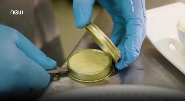 Có gì trong hộp trứng cá giá 2,6 tỷ đồng, đắt hơn siêu xe Porsche 911?