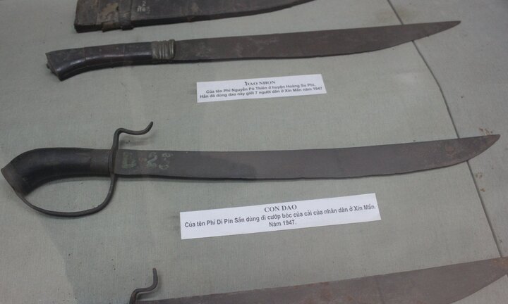 Cuộc truy lùng tên ‘dã thú’ đoạt mạng 50 người bằng ‘thanh kiếm kỳ dị’