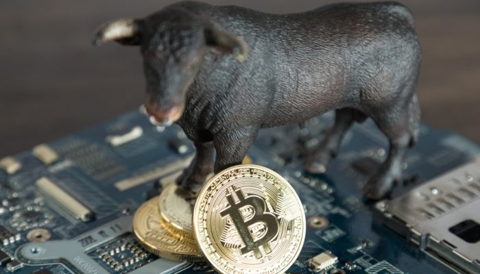 Bitcoin bất ngờ quay đầu, rơi xuống dưới 4000 USD