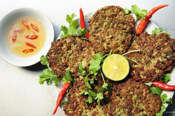 Món chả rươi Hà Nội lên báo Pháp