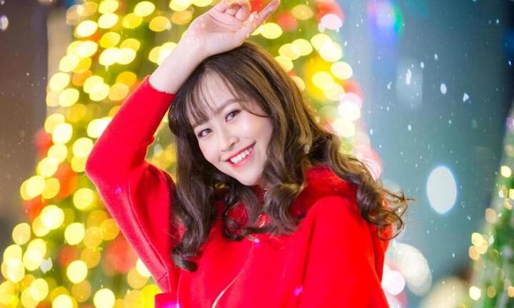 Hoa khôi Imiss Thăng Long 2018 háo hức đến ngày Giáng sinh