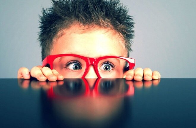 Cách trả lời khéo léo trước câu hỏi 'oái ăm' của trẻ nhỏ