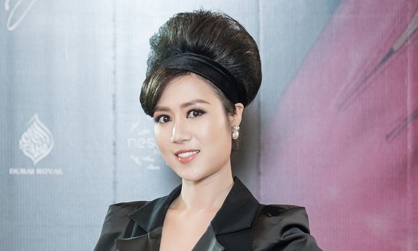 NTK Linh Nguyễn: ‘Gia đình không có điều kiện, tôi làm thuê để theo đuổi đam mê thời trang’