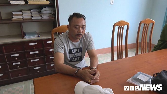 Khởi tố giám đốc đưa hối lộ trong đường dây của trùm gỗ lậu Phượng 'râu'