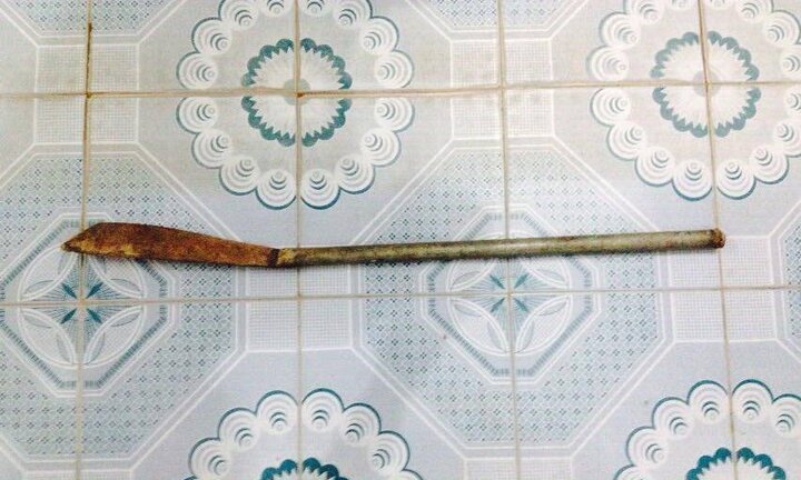 Bắt kẻ cầm dao xông vào trụ sở ủy ban phường tìm lãnh đạo