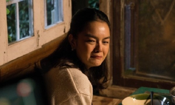 Phạm Quỳnh Anh khóc nức nở kể lại những ngày u ám nhất cuộc đời