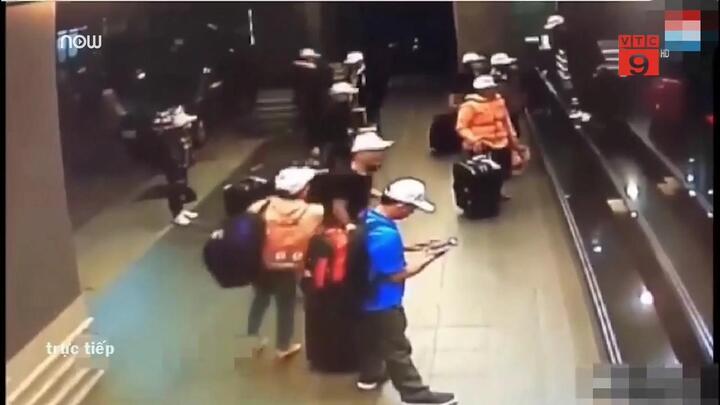 Kẽ hở trong các tour du lịch nước ngoài giúp du khách bỏ trốn ở lại