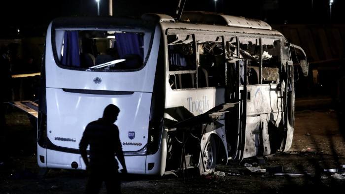 Đánh bom xe buýt ở Ai Cập khiến 3 du khách Việt thiệt mạng: 9 người bị thương là công dân Việt