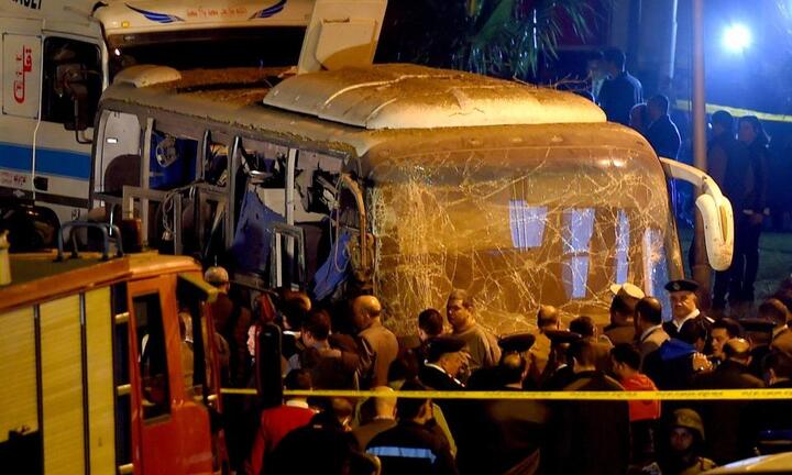 Việt Nam yêu cầu Ai Cập trừng trị thích đáng thủ phạm vụ đánh bom xe buýt chở du khách Việt