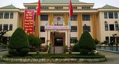 Phá khoá kho UBND xã, dùng dao uy hiếp công an cướp lại xe vi phạm