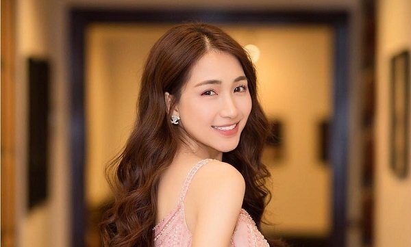 Fan góp ý chân tình, Hòa Minzy: 'Đừng dạy bảo chị'