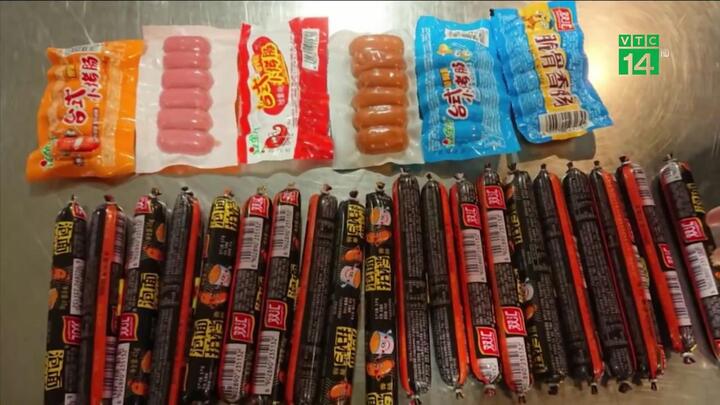 Đem mì ăn liền thịt lợn vào Đài Loan, hành khách bị phạt 150 triệu đồng