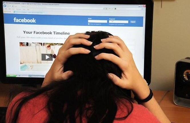 Gần 31% học sinh là nạn nhân của bắt nạt trực tuyến