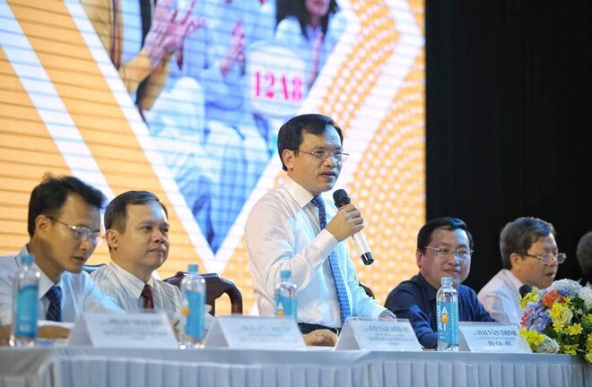 Thi THPT Quốc gia 2019: Học sinh yên tâm bám đề tham khảo để ôn tập