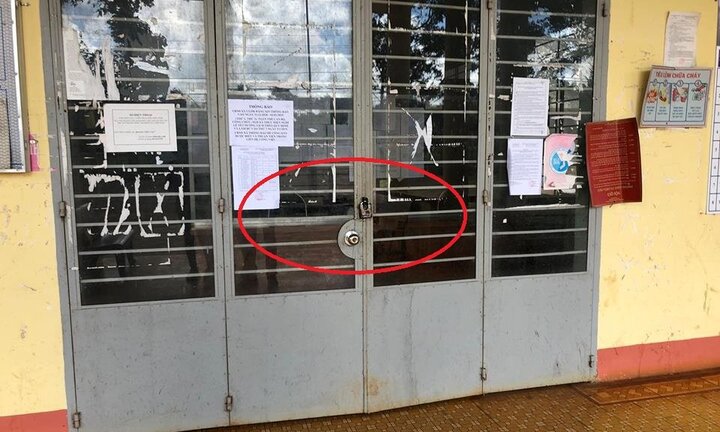 Ngày làm bù nghỉ Tết Dương lịch: Nơi đóng cửa sớm, nơi cho công chức nghỉ cả ngày