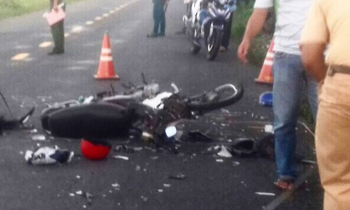 Va chạm giao thông khi đi dự đám cưới, một hiệu trưởng ở Sóc Trăng tử nạn