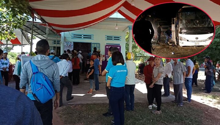 Người nhà gào thét gọi tên, đón hướng dẫn viên tử nạn trong vụ nổ bom ở Ai Cập trở về