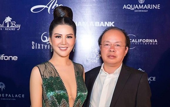 Vợ Thứ trưởng Bộ tài chính: 'Ông xã không dùng mạng xã hội'