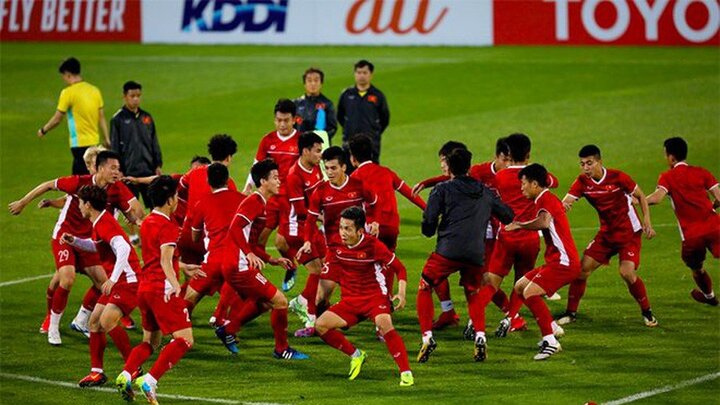 Đội tuyển Việt Nam 'mổ băng' xem thực lực Iraq