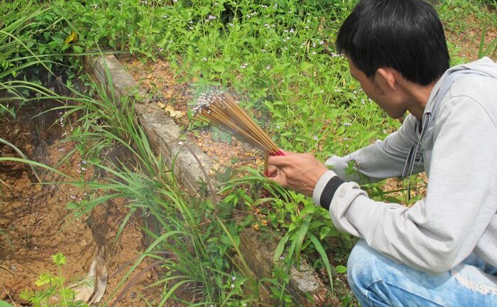 Những chuyện trộm xác ly kỳ ở nghĩa địa toàn tội nhân nổi tiếng