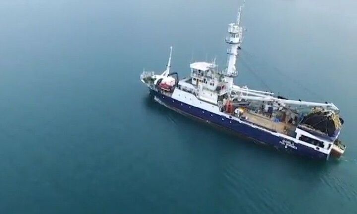 Philippines tố hải quân Trung Quốc ngụy trang thành ngư dân hoạt động ở Trường Sa