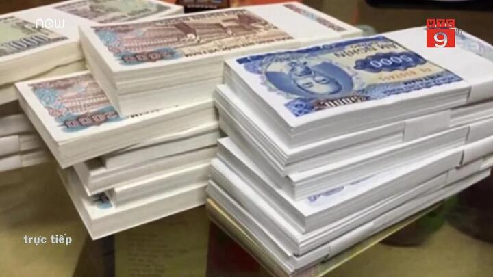 Sát Tết, phí đổi tiền lẻ tăng chóng mặt