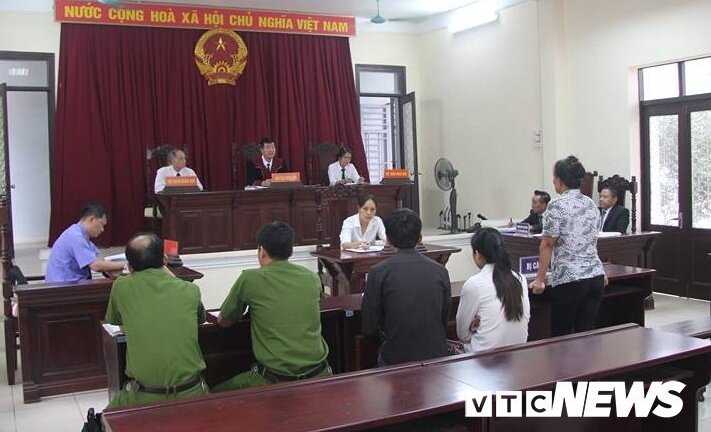 Bán mì chính thừa sau đám cưới con, mẹ vướng vòng lao lý: Trả hồ sơ để điều tra bổ sung