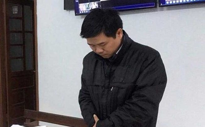Làm khống hóa đơn chiếm đoạt tài sản, kế toán trưởng Nhà máy sữa Đà Nẵng bị bắt