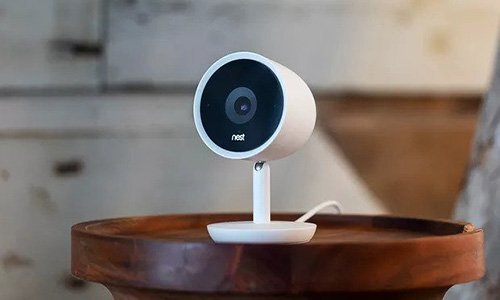 Camera bị chiếm quyền kiểm soát, đưa cảnh báo về vụ tấn công hạt nhân