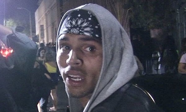 Chris Brown được cảnh sát xin lỗi, trả tự do sau cáo buộc cưỡng hiếp