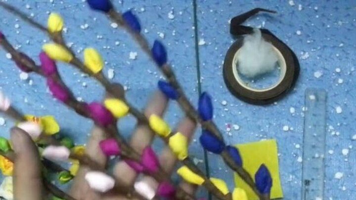 Video: Cách làm nụ tầm xuân trang trí Tết vừa đơn giản, vừa dễ kiếm nguyên liệu chị em nào cũng làm được!