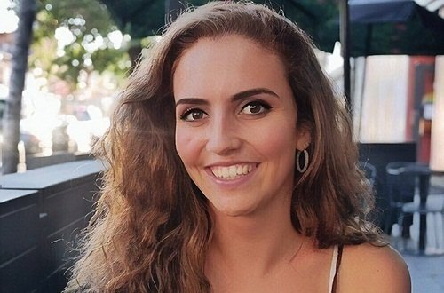 Tình huống phỏng vấn bi hài với Microsoft của nữ sinh Scotland