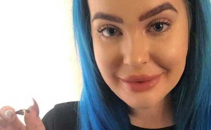 Hy hữu: Người phụ nữ hắt hơi ra chiếc nhẫn bạc