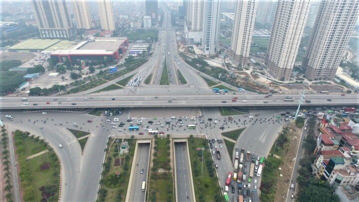 Video: Ngắm những nút giao 3-4 tầng làm thay đổi diện mạo Thủ đô năm 2019 từ flycam