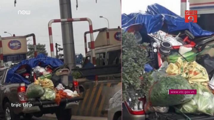 Những chuyến xe 'chở cả quê hương' về phố thị gây sốt mạng xã hội