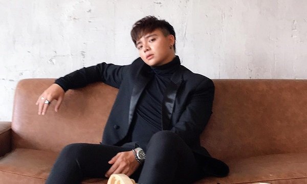 Ngày Valentine, Jak Nguyễn ‘Sing my song’ chia sẻ quan điểm trái ngược trong tình yêu