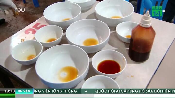 Hàng ăn ở lễ hội chùa Hương: 9/10 mẫu bát bẩn