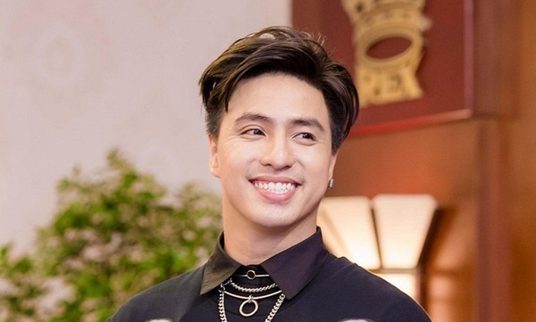 Thêm một người mẫu lên tiếng bị Tăng Nhật Tuệ động chạm, gạ tình