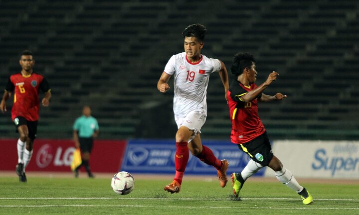 Vùi dập U22 Đông Timor, U22 Việt Nam vào bán kết U22 Đông Nam Á
