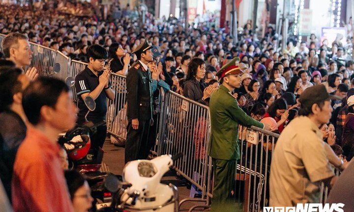 Sư thầy Chùa Phúc Khánh: 150.000 đồng dâng sao giải hạn là rất 'hạ' rồi