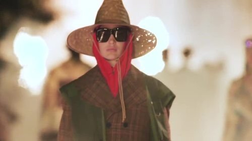 Video: Thiết kế giống mũ rơm của Gucci giá gần 9 triệu đồng