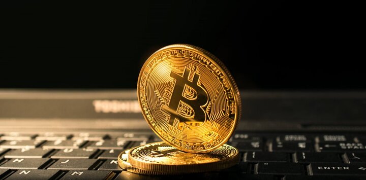 Bitcoin rời ngưỡng 4.000 USD, nhà đầu tư bắt đầu chốt lãi