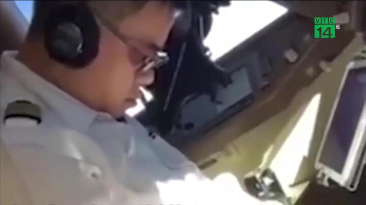 Phi công Trung Quốc ngủ gật khi đang lái máy bay