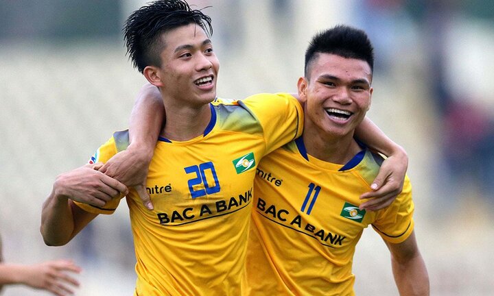 Video: Phan Văn Đức tỏa sáng, SLNA hạ cựu vương Quảng Nam