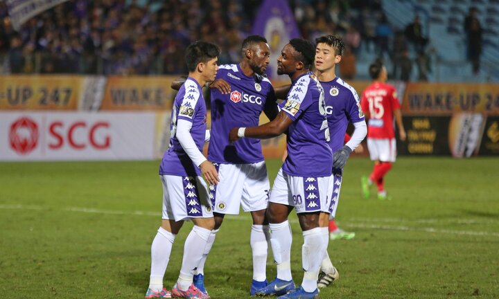 HLV Chu Đình Nghiêm: CLB Hà Nội thắng may mắn, chưa vội nói chuyện vô địch
