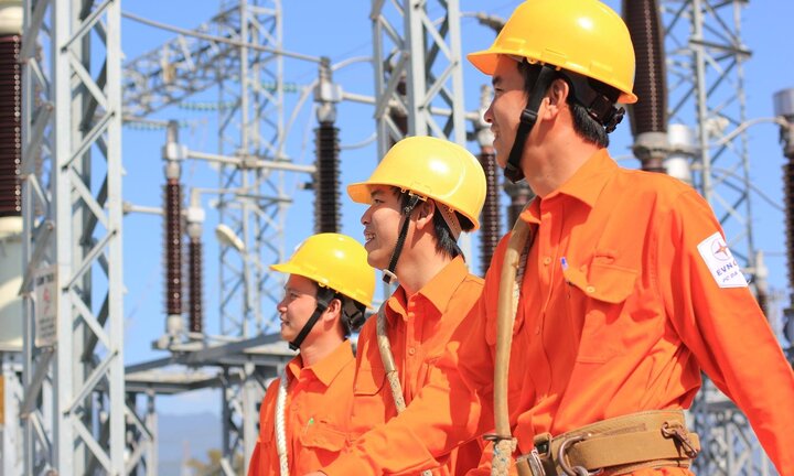 Quyền lợi của khách hàng sử dụng điện được đảm bảo
