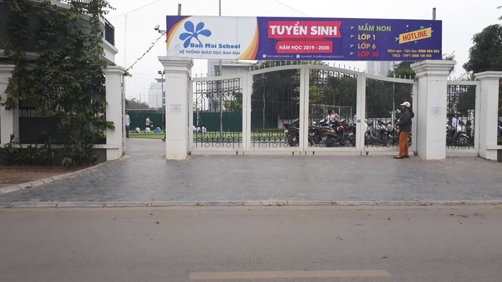 Tặng 2.000 cuốn sách cho trường THCS Liêm Sơn, Hà Nam